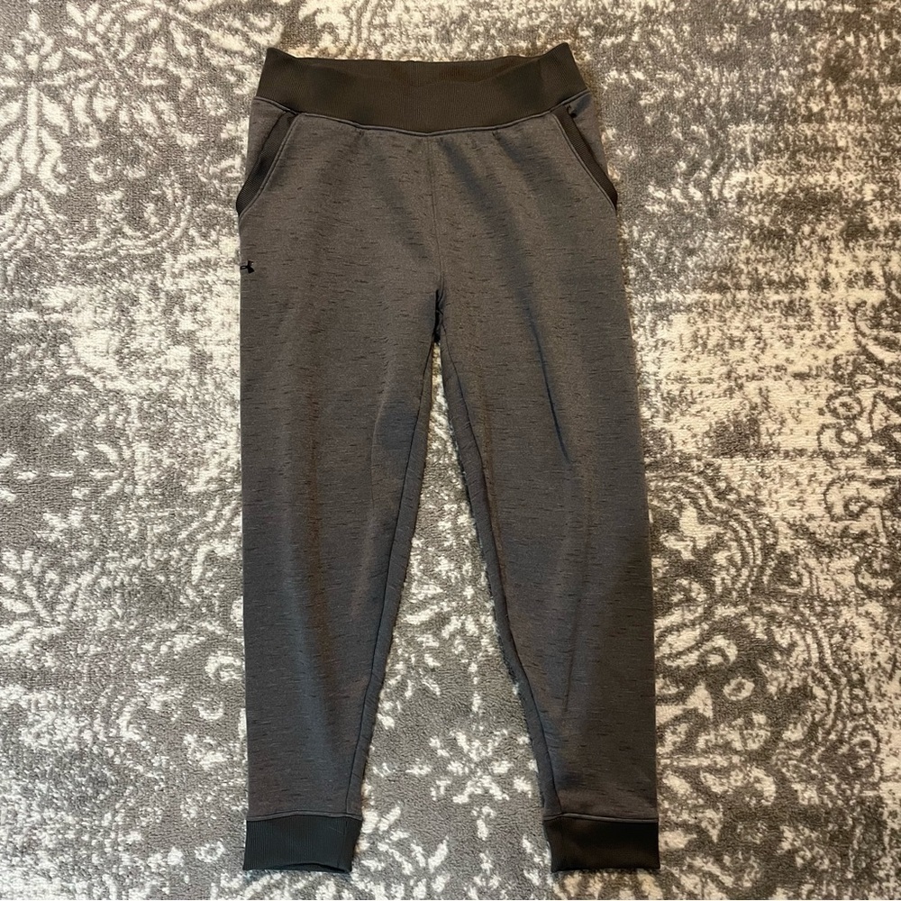 2 for 30✨Under Armour Cold Gear Joggers